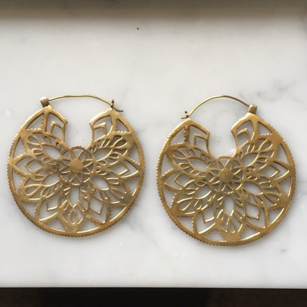 Flower earrings
